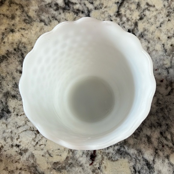 Vintage Fire King Hobnail Milk Glass Planter - Picture 4 of 6